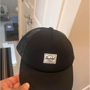 Hershel Whaler Cap Hat Black